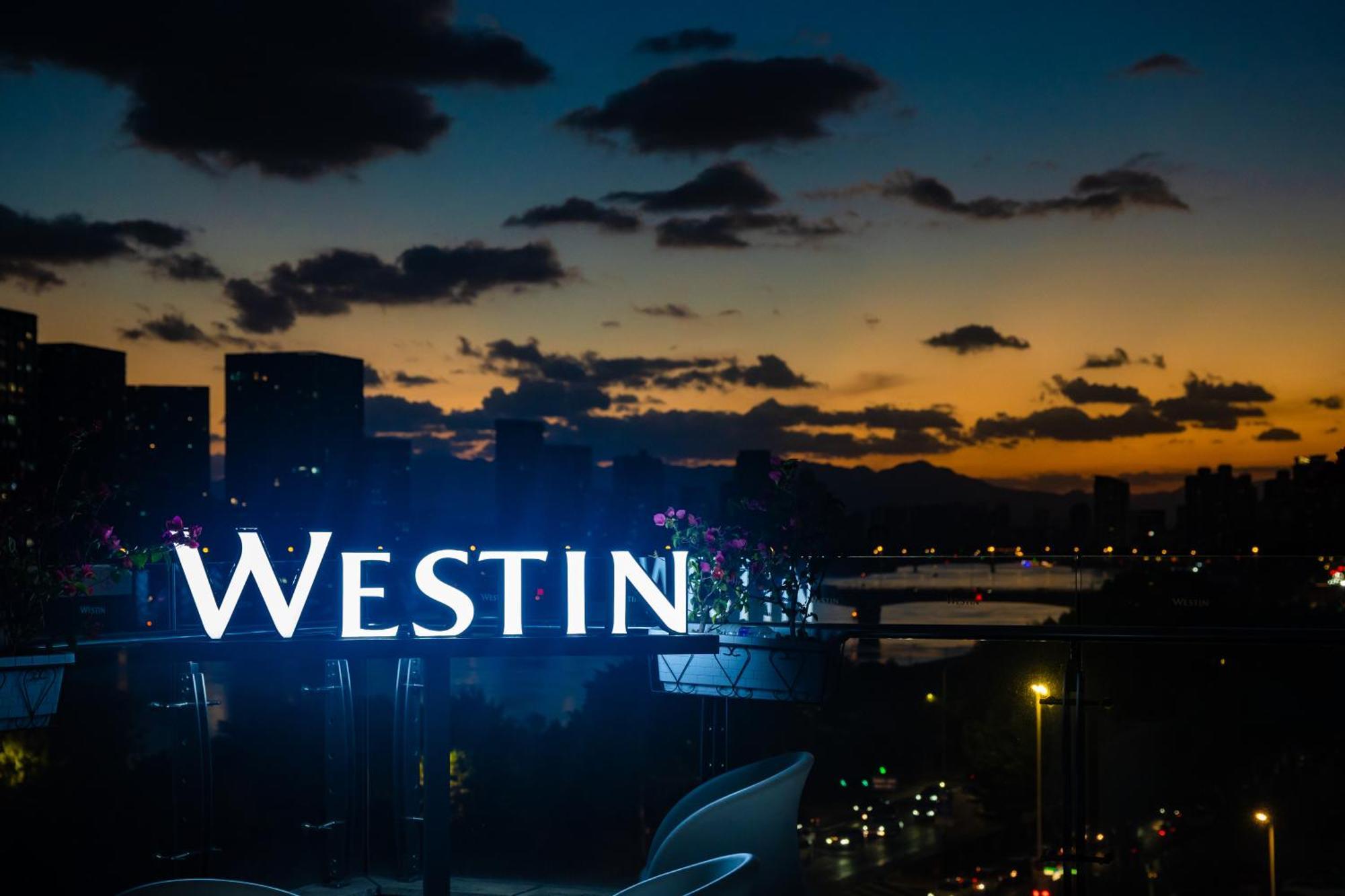 The Westin Fuzhou Minjiang Hotel Bagian luar foto