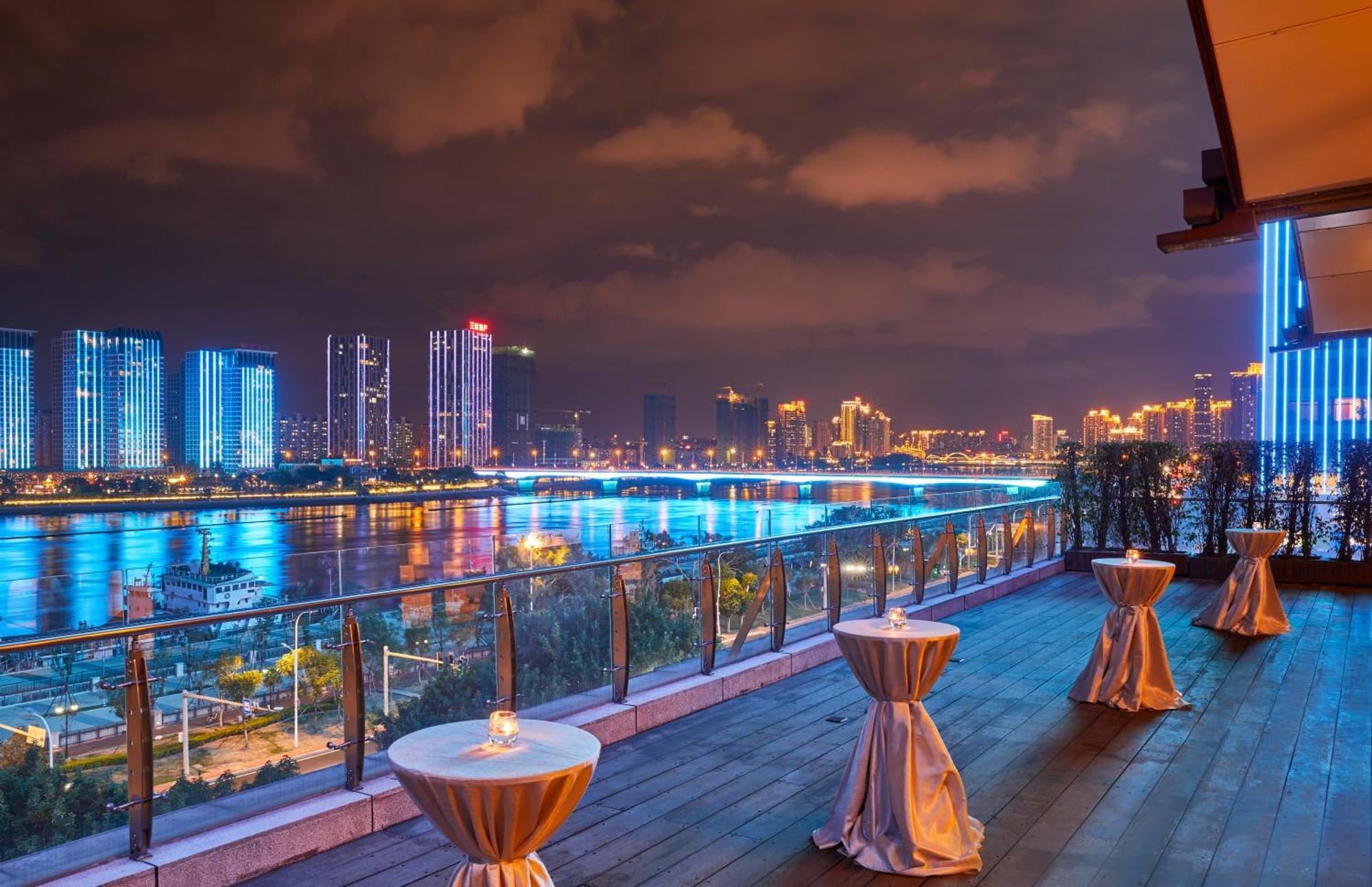 The Westin Fuzhou Minjiang Hotel Bagian luar foto