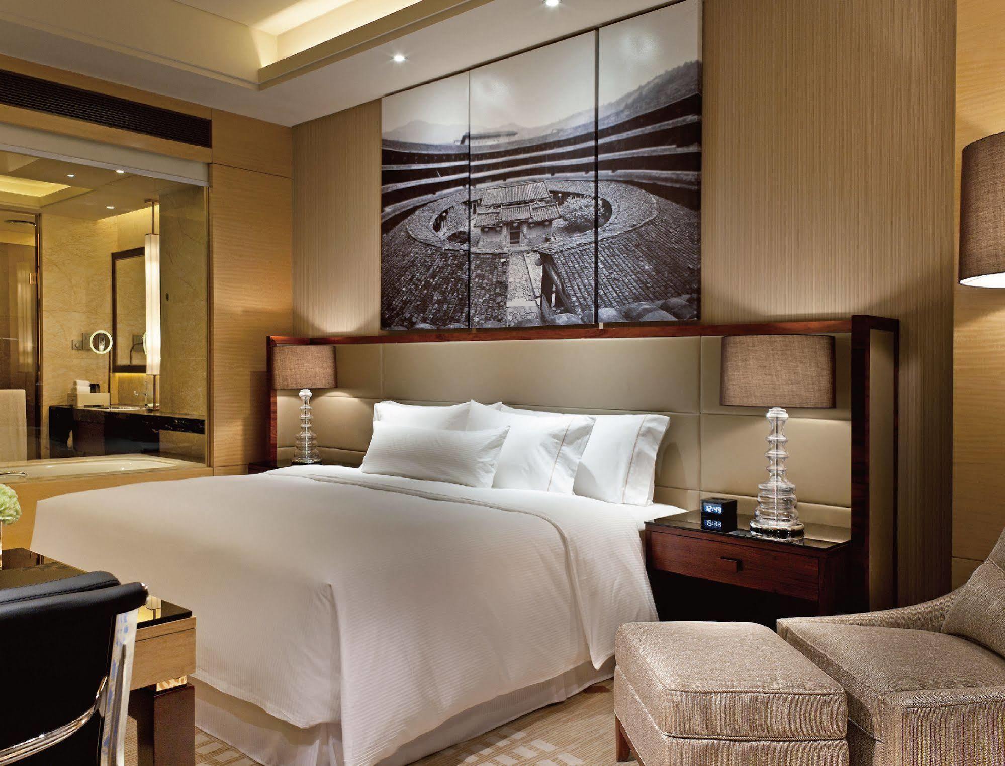 The Westin Fuzhou Minjiang Hotel Bagian luar foto