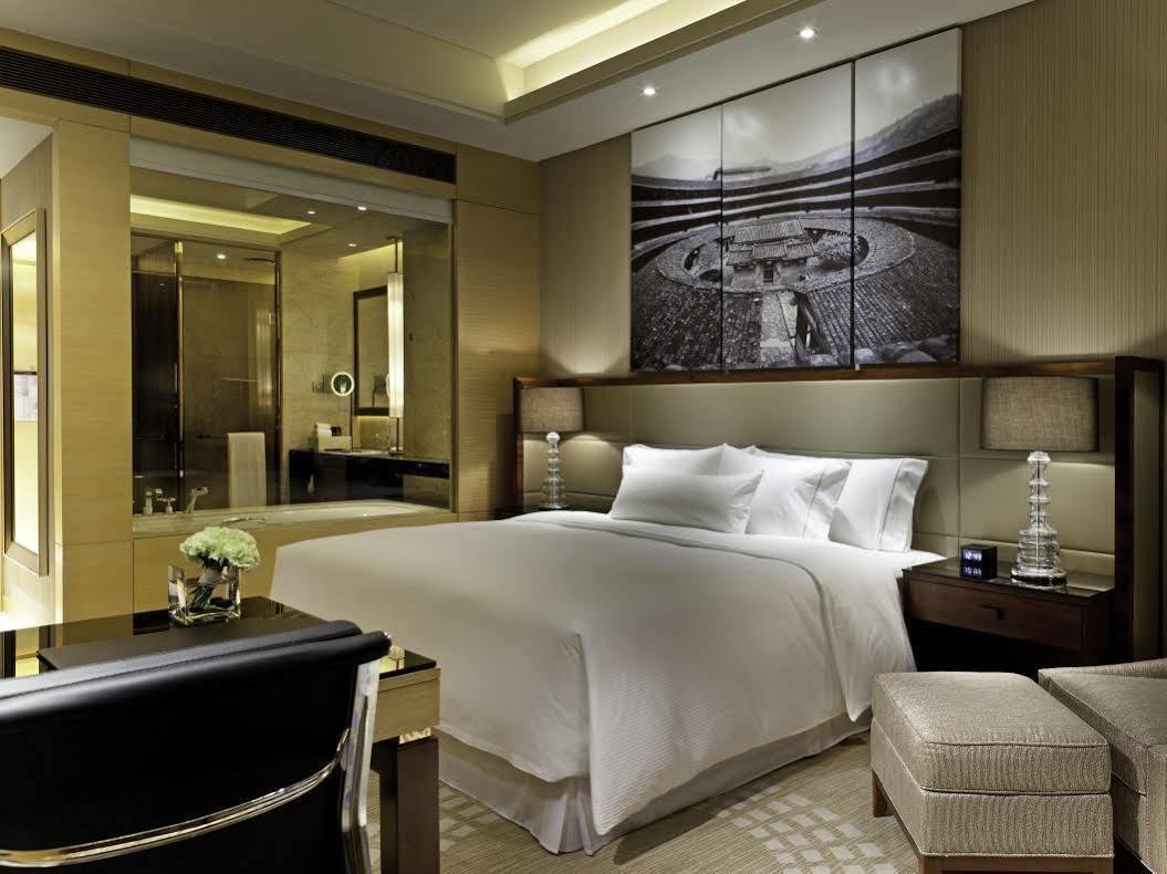 The Westin Fuzhou Minjiang Hotel Bagian luar foto